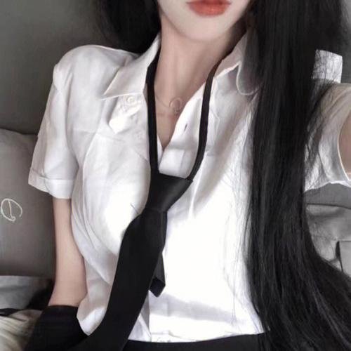 绿林艳妹